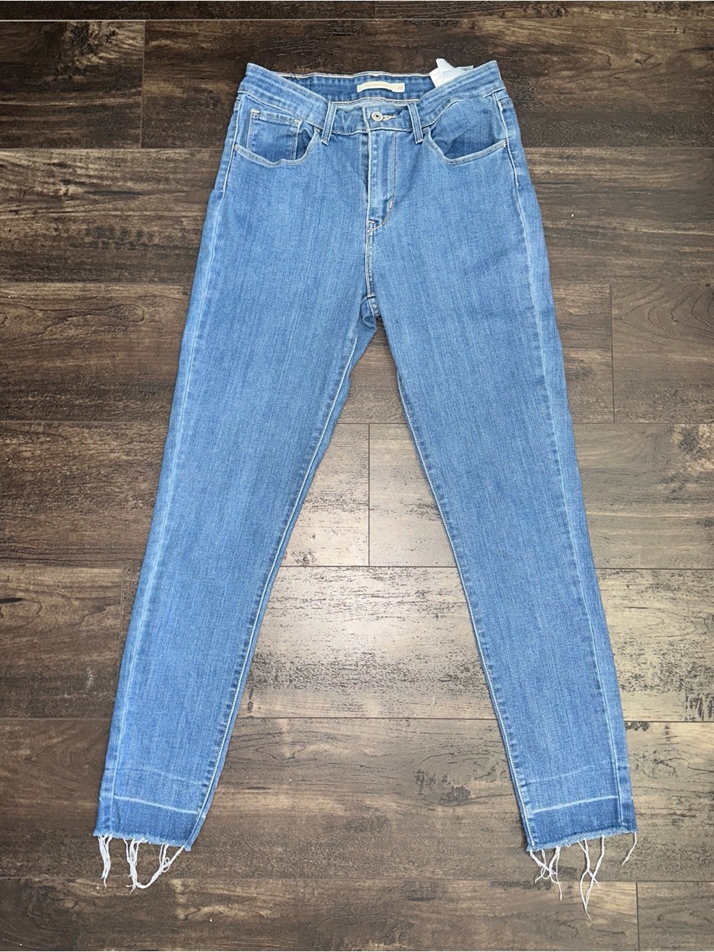 Levi’s High Rise Skinny Jeans 28